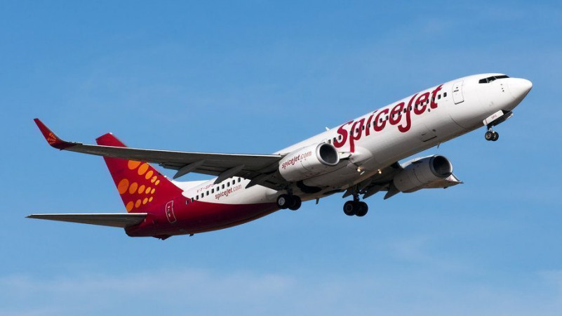 SpiceJet has announced night flights from Srinagar