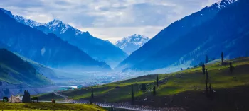 Kashmir Premium Travel Package for 4 Nights and 5 Days