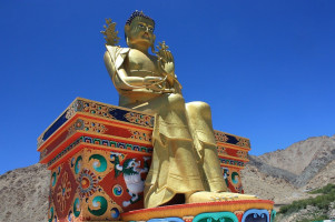 5N/6D Leh Tour Package with Flights from Delhi - Honeymoon Special