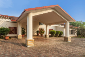 The Kihim Courtyard, Alibaug