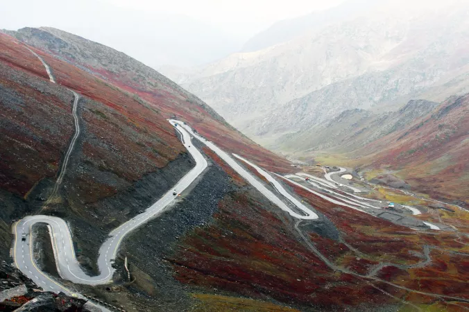 Kunzum Pass