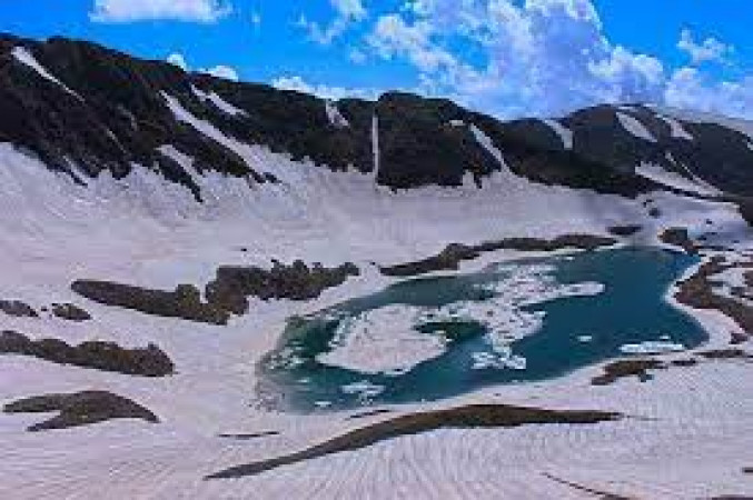 Alpathar Lake