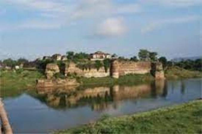 Madhavgad Fort