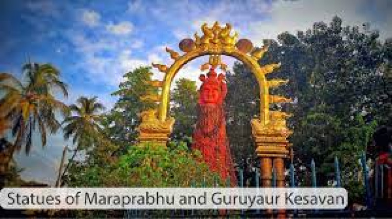 Statues Of Maraprabhu And Guruyaur Kesavan