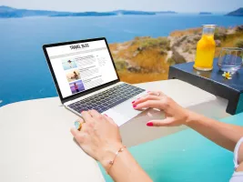 Best 10 career options for a travel lover