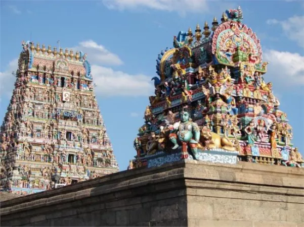 Witness the Kapaleeshwar Temple in Chennai
