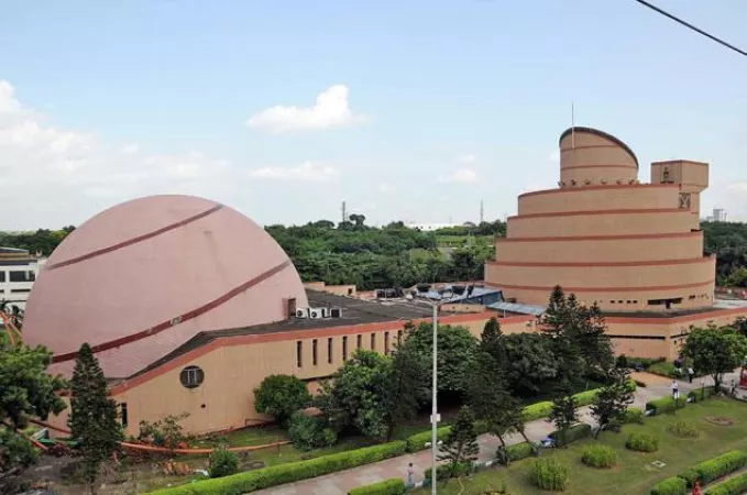 Explore the Science City in Kolkata