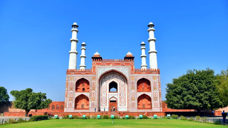 Learn about Akbar’s Tomb
