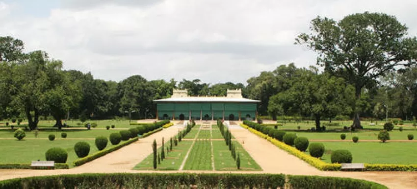 Take a walk at Daulat Bagh in Ajmer