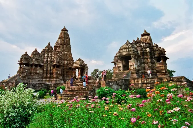 Top 5 Places to visit in Madhya Pradesh