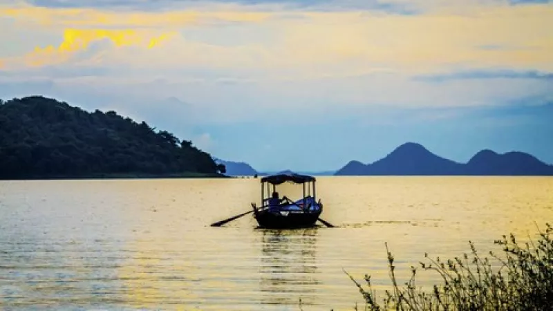 Get mesmerised at Maithan