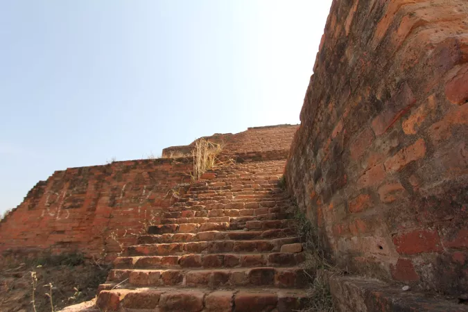 Revisit the history of the Ahichchhatra Ruins