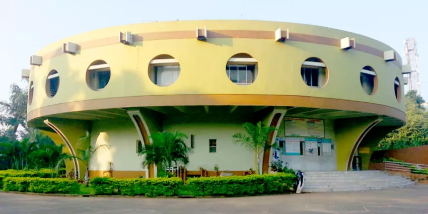 Educate yourself at the Pathani Samanta Planetarium