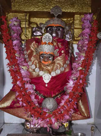 Pay your homage at Mahamaya Devi Temple in Ratanpur