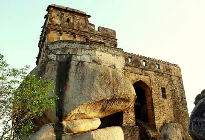 Take a walk in the Gorakhpur Fort