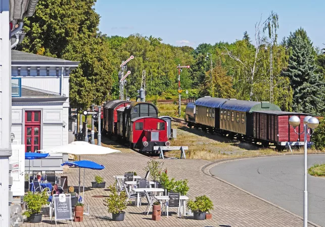 3. Laxmi Bai Nagar railway station