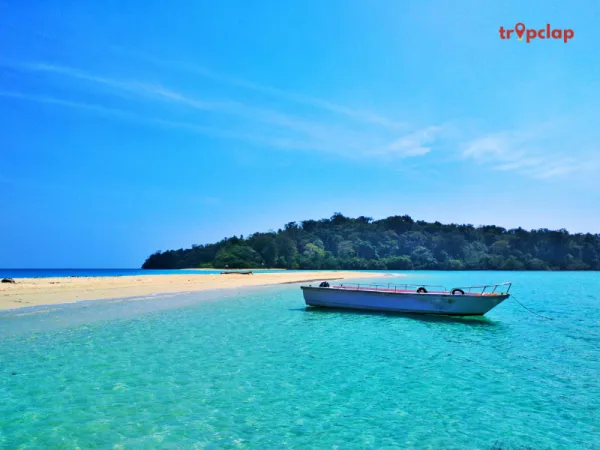 1. Radhanagar Beach (Andaman & Nicobar Islands)
