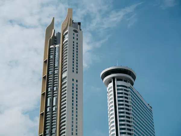 Top 5 tallest buildings in India
