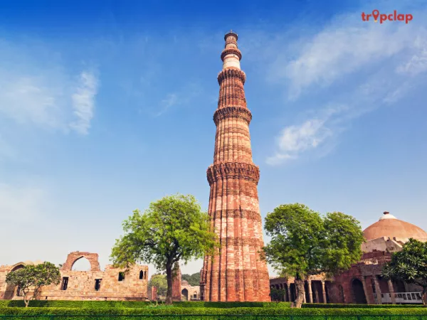 3. Qutub Minar