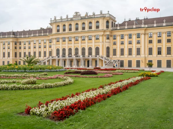 Schönbrunn Palace Gardens, Vienna, Austria