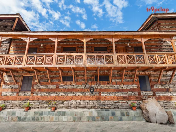 Naggar Castle
